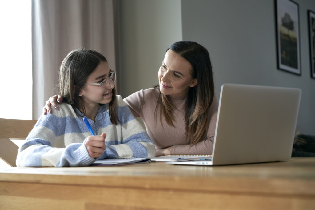 Vestibular à vista! Como ajudar os filhos adolescentes a se prepararem para as provas